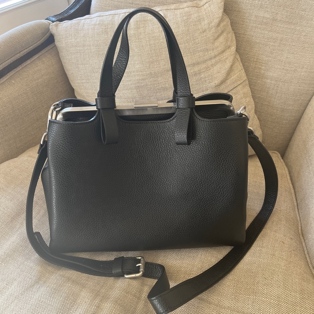 Lia Numa Italian Leather Handbag